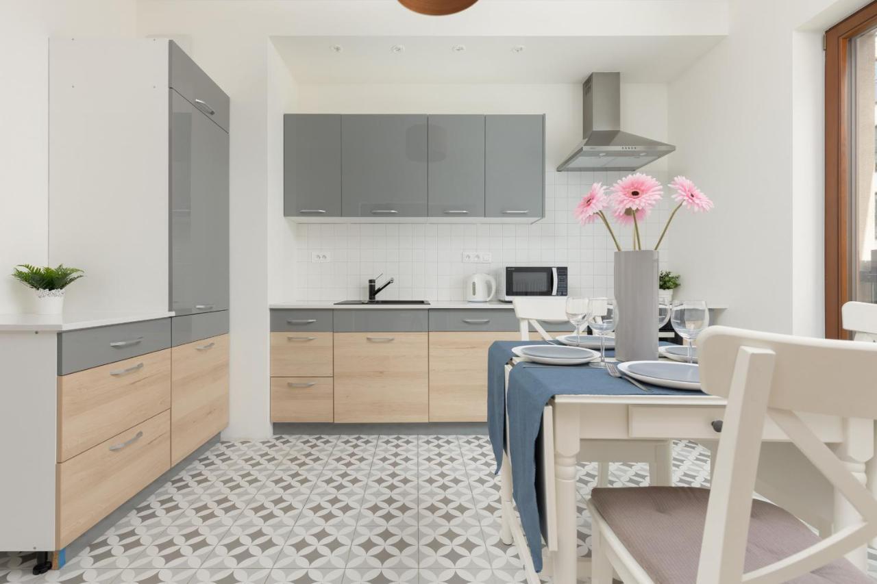 Warsaw Apartment Sierakowskiego By Noclegi Renters Exterior foto