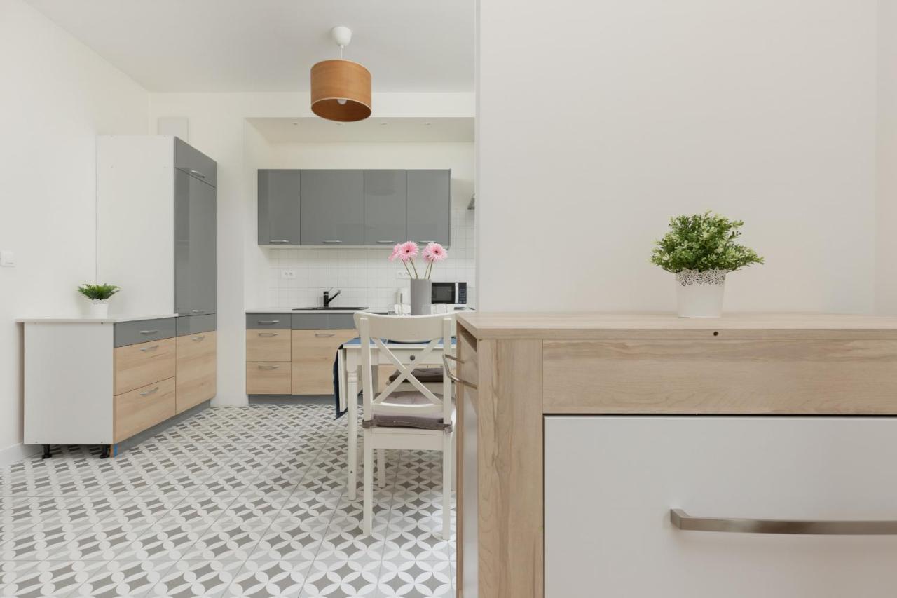 Warsaw Apartment Sierakowskiego By Noclegi Renters Exterior foto